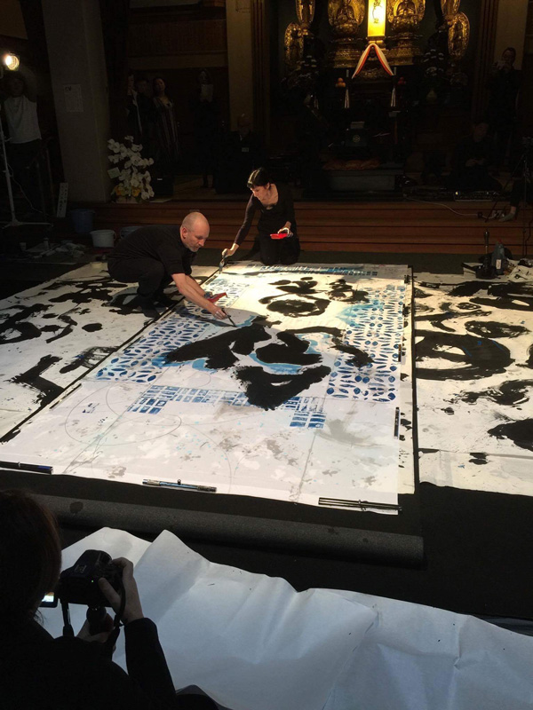 Miriam Bossard Project - Duality - Painting performance