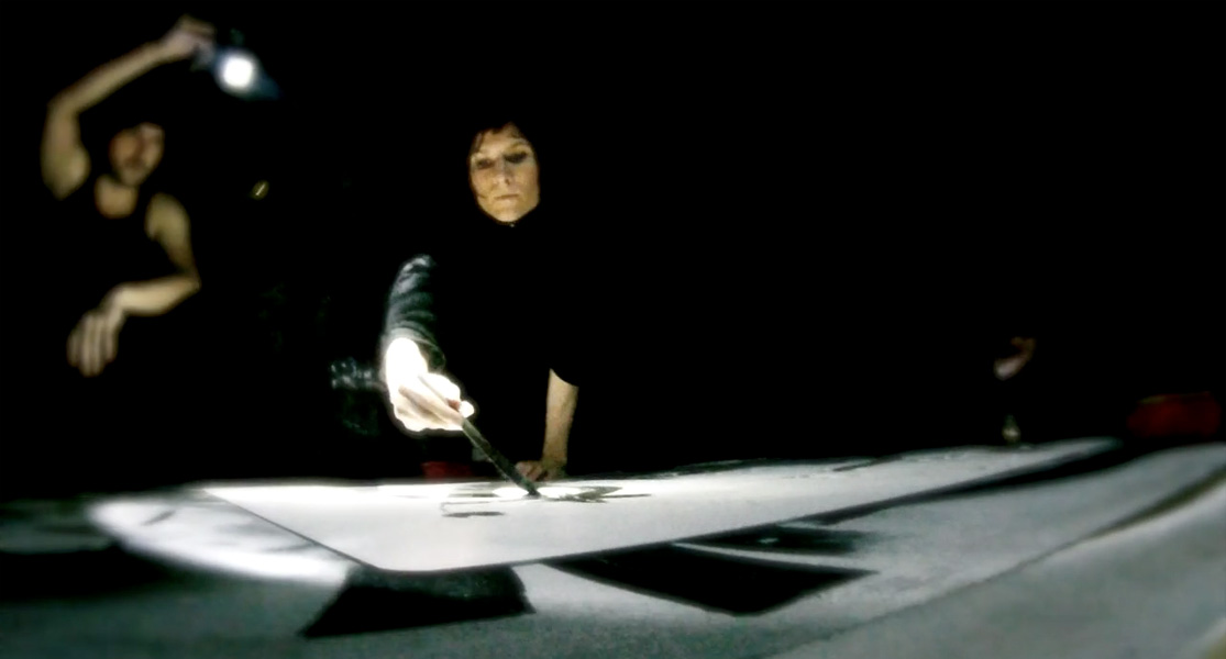 Miriam Bossard Project - Aerosol Experience - Painting performance