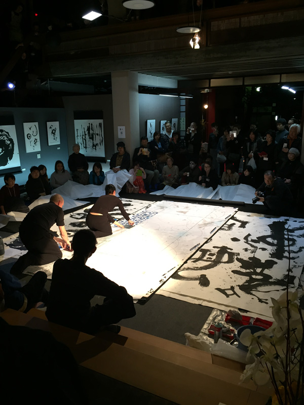 Miriam Bossard Project - Duality - Painting performance